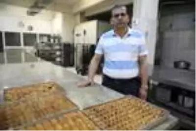 Kısıtlama tatlı satışını etkiledi Kısıtlama tatlı satışını etkiledi