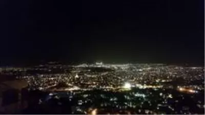 Kısıtlamanın başlamasıyla Bursa sokakları sessizleşti Kısıtlamanın başlamasıyla Bursa sokakları sessizleşti
