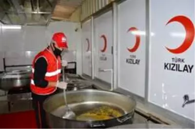 Kızılay Ramazan'da yardımlarıyla binlerce insana el uzattı