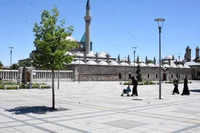 Konya bomba paniğine neden olan Amerikalıyı konuşuyor! Sık sık otel değiştirdiği ortaya çıktı