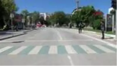 Kütahya'da sokağa çıkma yasağı, mobese kameralarıyla takip ediliyor Kütahya'da sokağa çıkma yasağı, mobese kameralarıyla takip ediliyor