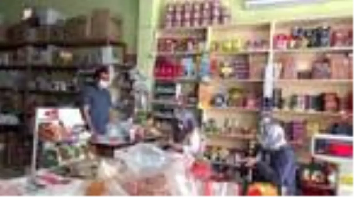 MANİSA Kadın muhtarın öncülüğünde anlamlı kampanya