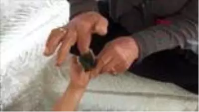 MARDİN ASIRLARDIR BAYRAMI KINA YAKARAK KARŞILIYORLAR MARDİN ASIRLARDIR BAYRAMI KINA YAKARAK KARŞILIYORLAR