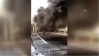 Nusaybin'de devrilen patates ve soğan yüklü tır yandı: 1 yaralı Nusaybin'de devrilen patates ve soğan yüklü tır yandı: 1 yaralı