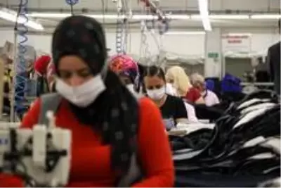 (Özel) Devletten destek almadan üretime devam ediyorlar (Özel) Devletten destek almadan üretime devam ediyorlar