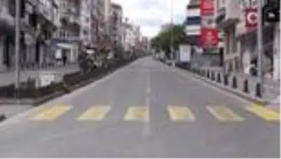 Ramazan Bayramı'nı kapsayan sokağa çıkma kısıtlamasına uyuluyor Ramazan Bayramı'nı kapsayan sokağa çıkma kısıtlamasına uyuluyor