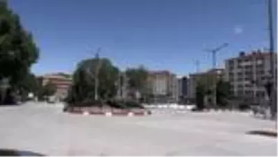 Ramazan Bayramı'nı kapsayan sokağa çıkma kısıtlamasına uyuluyor Ramazan Bayramı'nı kapsayan sokağa çıkma kısıtlamasına uyuluyor