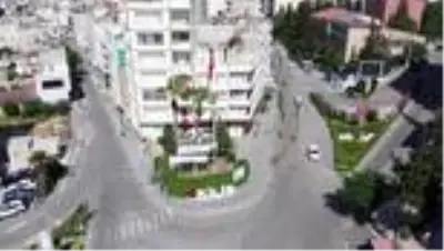 Ramazan Bayramı'nı kapsayan sokağa çıkma kısıtlamasına uyuluyor Ramazan Bayramı'nı kapsayan sokağa çıkma kısıtlamasına uyuluyor