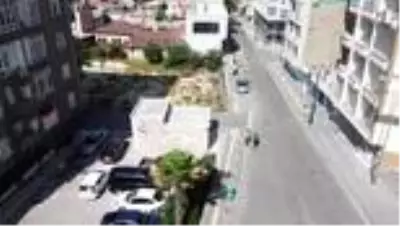 Ramazan Bayramı'nı kapsayan sokağa çıkma kısıtlamasına uyuluyor Ramazan Bayramı'nı kapsayan sokağa çıkma kısıtlamasına uyuluyor