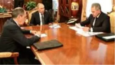 Moskova'da Hafter krizi! Lavrov ile Şoygu arasında görüş ayrılığı var Moskova'da Hafter krizi! Lavrov ile Şoygu arasında görüş ayrılığı var