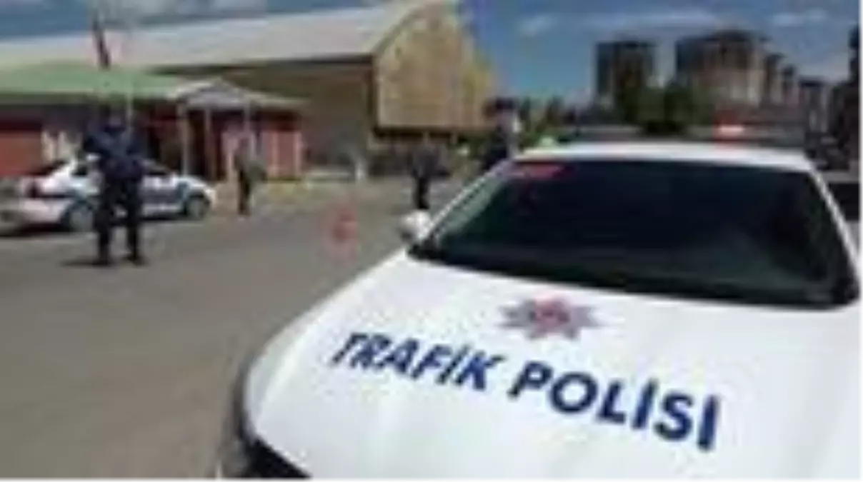 Sokağa çıkma kısıtlaması nedeniyle denetimler sıkılaştırıldı