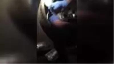 Stepneye gizlenmiş 1 kilo 945 gram esrar ele geçirildi Stepneye gizlenmiş 1 kilo 945 gram esrar ele geçirildi