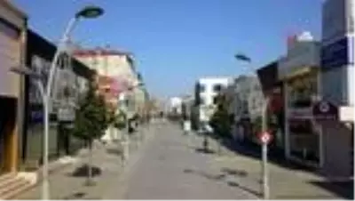 Tarihin en sessiz Arefe günü yaşanıyor Tarihin en sessiz Arefe günü yaşanıyor