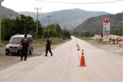 Tosya'da jandarmadan üst düzey tedbir Tosya'da jandarmadan üst düzey tedbir