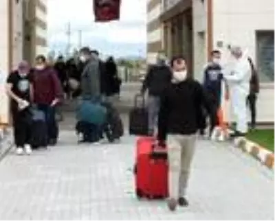 Yozgat'ta karantinadaki 205 kişi, evlerine uğurlandı