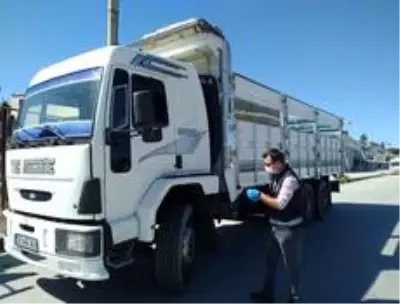 Bayram kısıtlamasında polis uygulamaları aralıksız devam ediyor Bayram kısıtlamasında polis uygulamaları aralıksız devam ediyor