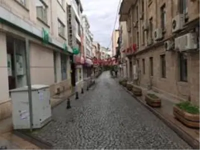 Bayram sabahı Giresun'da sokaklar boş kaldı