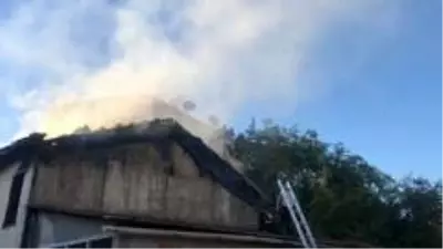 Bursa'da çıkan yangın bir evi küle çevirdi Bursa'da çıkan yangın bir evi küle çevirdi