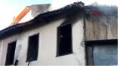 Bursa’da, evde çıkan yangın korkuttu