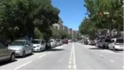 Denizli’de bayramda cadde ve sokaklar boş kaldı