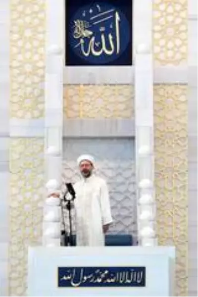 Diyanet İşleri Başkanı Erbaş'tan bayram hutbesi Diyanet İşleri Başkanı Erbaş'tan bayram hutbesi