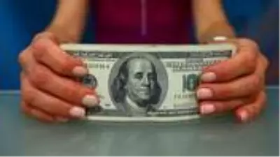 Döviz alımlarında vergi 5 kat arttı: Her 100 dolarda, 1 dolar vergi vereceğiz Döviz alımlarında vergi 5 kat arttı: Her 100 dolarda, 1 dolar vergi vereceğiz