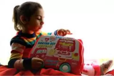 Elazığ depreminin sembol ismi Yüsra bebek ve annesi taburcu oldu