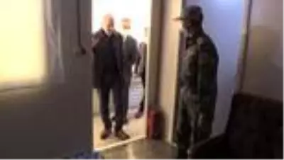 İçişleri Bakanı Soylu, Fırat Kalkanı bölgesinde askerle bayramlaştı (2)
