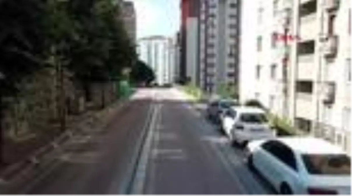 İSTANBUL'DA RAMAZAN BAYRAMI'NDAKİ SESSİZLİK HAVADAN GÖRÜNTÜLENDİ