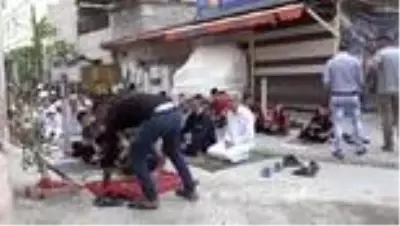 Kerkük’te Kovid-19 gölgesinde bayram namazı kılındı