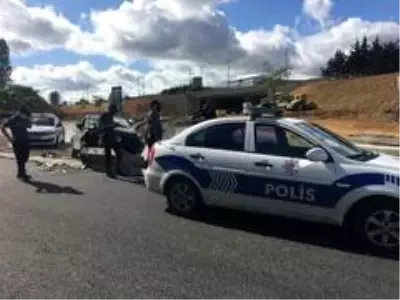 Kısıtlama gününde araç kullanan alkollü taciz şüphelisi, kaza yapınca yakayı ele verdi Kısıtlama gününde araç kullanan alkollü taciz şüphelisi, kaza yapınca yakayı ele verdi