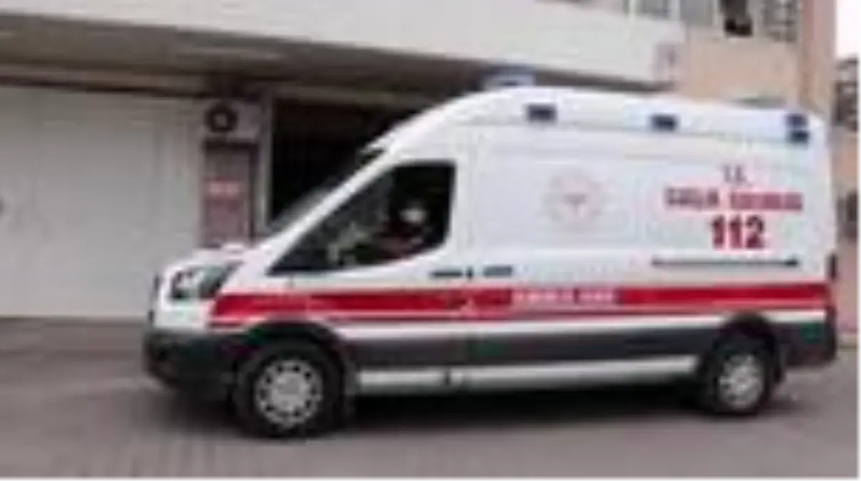 Sağlık çalışanları Ramazan Bayramı'nı ailelerinden uzakta şifa dağıtarak geçiriyor