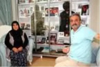 Şehit oğullarının odasını müzeye dönüştürdüler