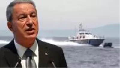 Yunanistan, Türk teknesine saldırdı! Bakan Akar'dan çok sert mesaj: Sabrımıza rağmen tacizlerin izahı mümkün değil Yunanistan, Türk teknesine saldırdı! Bakan Akar'dan çok sert mesaj: Sabrımıza rağmen tacizlerin izahı mümkün değil