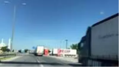 Tır şoförleri aileleri ile sanal ortamda bayramlaştı