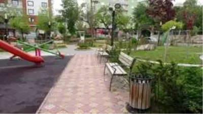 Yaşlılar dışarı çıkmadı, parklar boş kaldı