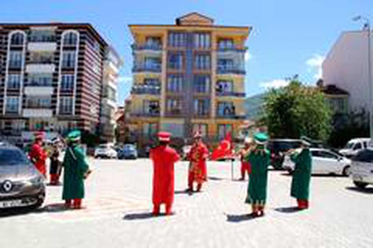 Akşehir'de mehterli kutlama