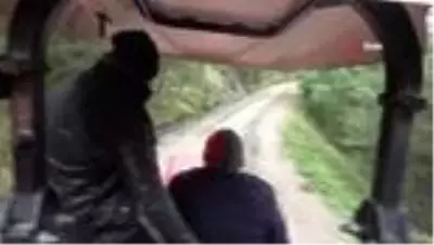 Aniden bastıran kar yağışı nedeniyle 50 koyun ve 30 kuzu telef oldu