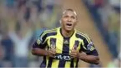 Aurelio, Fenerbahçe'de göreve başladı