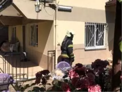 Bayram tatili için köye giden ailenin evinde yangın çıktı Bayram tatili için köye giden ailenin evinde yangın çıktı