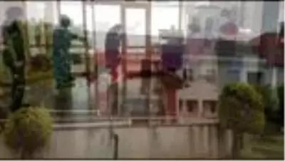 Bursa’da korona virüs tedavisi gören 45 günlük bebek taburcu oldu