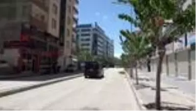 Cadde ve sokaklar boş kaldı