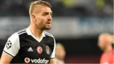 Beşiktaşlı Caner Erkin'den Frank de Boer ile ilgili sert sözler: Kariyerimi bitirdi Beşiktaşlı Caner Erkin'den Frank de Boer ile ilgili sert sözler: Kariyerimi bitirdi