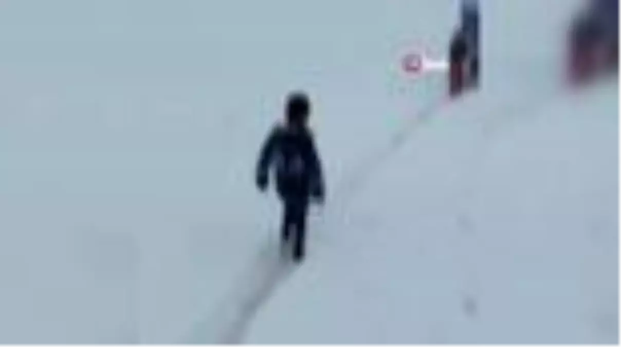 Elbistan'da kar nedeniyle yaylada mahsur kalan çobanlar ve 2 bin hayvanı kurtarıldı