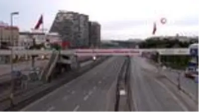 İstanbul bayramın ikinci gününde de sessizliğini koruyor