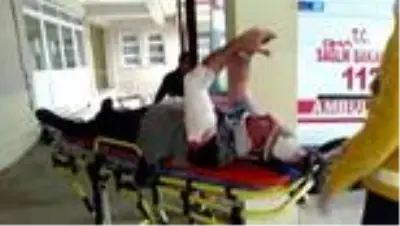 Kayseri'de otomobil takla attı 1 ölü, 2 yaralı Kayseri'de otomobil takla attı 1 ölü, 2 yaralı
