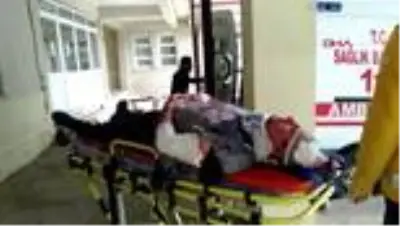 Kayseri'de otomobil takla attı 1 ölü, 2 yaralı Kayseri'de otomobil takla attı 1 ölü, 2 yaralı