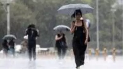 Meteoroloji, 5 bölgede oturanları uyardı: Yoğun sağanak bekleniyor Meteoroloji, 5 bölgede oturanları uyardı: Yoğun sağanak bekleniyor