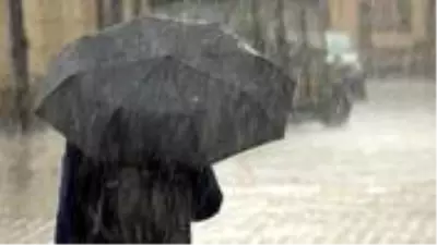 Meteoroloji uyardı: 4 ilde gök gürültülü sağanak bekleniyor Meteoroloji uyardı: 4 ilde gök gürültülü sağanak bekleniyor