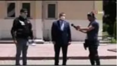 Motosikletli Vefa Sosyal Destek ekibinden evdeki çocuklara bayram hediyesi Motosikletli Vefa Sosyal Destek ekibinden evdeki çocuklara bayram hediyesi
